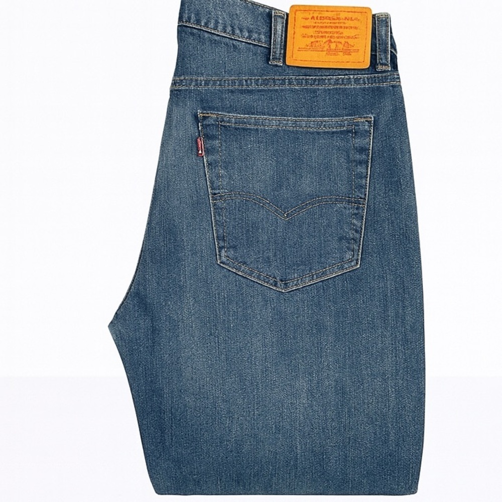 Levi's 514 Men's 38/30 Medium-Wash Denim Boot-Cut Jeans. Classic Levi's - Picture 2 of 4